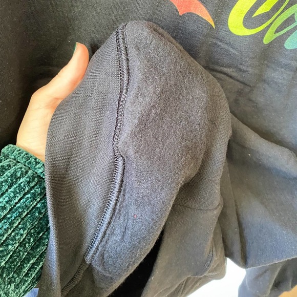 COCA-COLA Unisex Black Multi Logo Crew Neck Fleece Lined Graphic Sweatshirt sz S - Picture 6 of 8